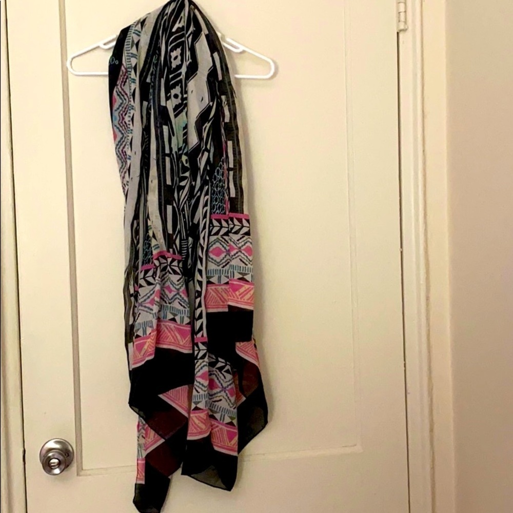 Express multicolored long scarf
